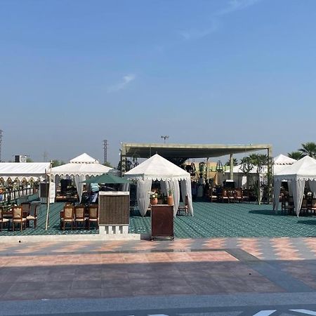 Grand Hotel Nawanshahr Nawashahr Exterior photo